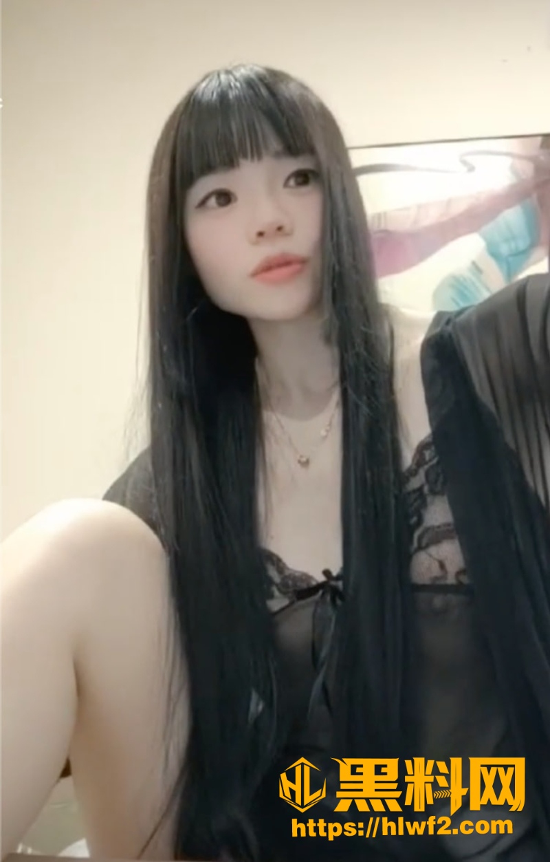 极品女主播直播走光合集5