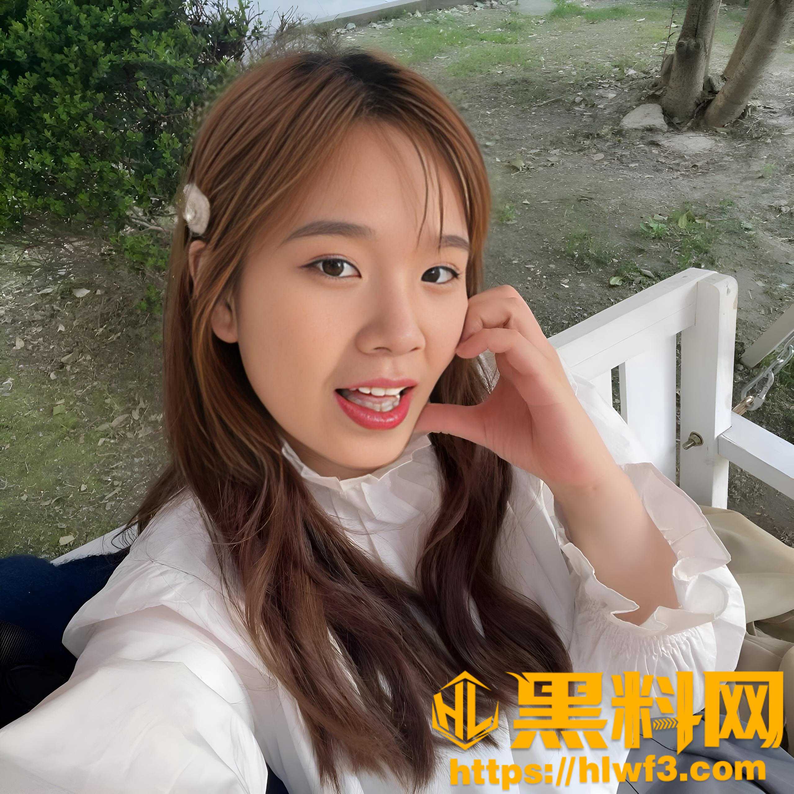 芯桐不雅视频流出3