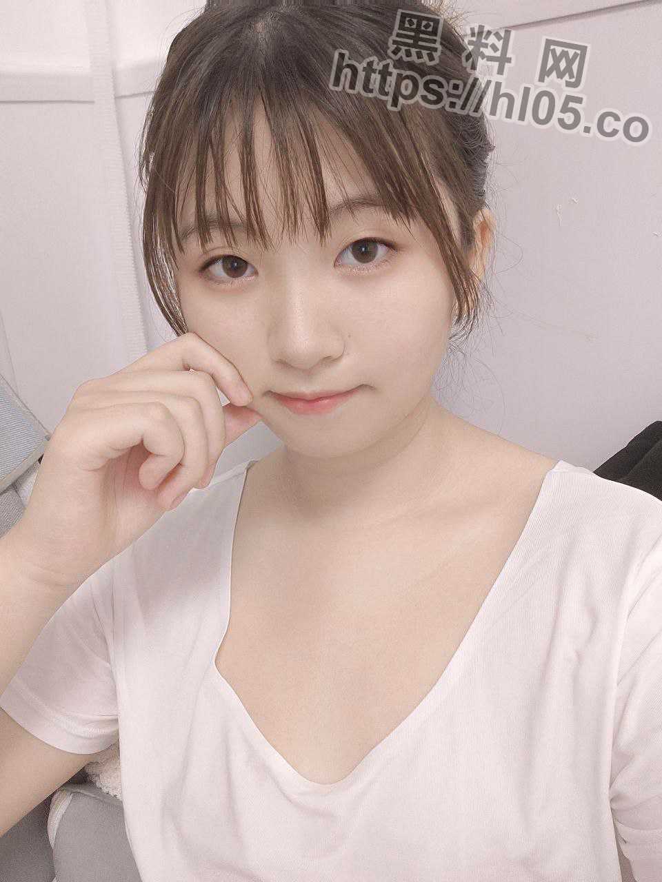 960X1280