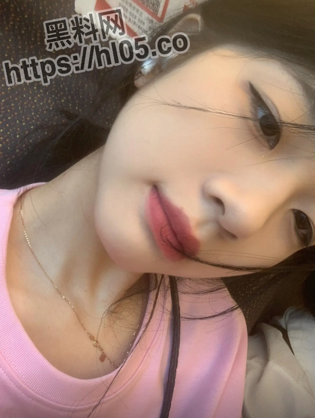 622X827