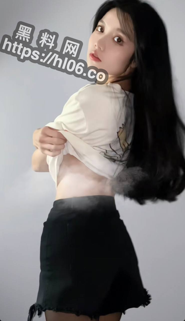 740X1280
