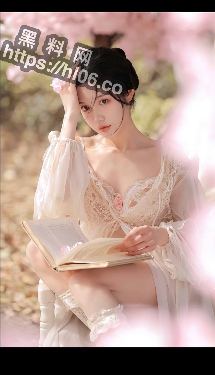 734X1280