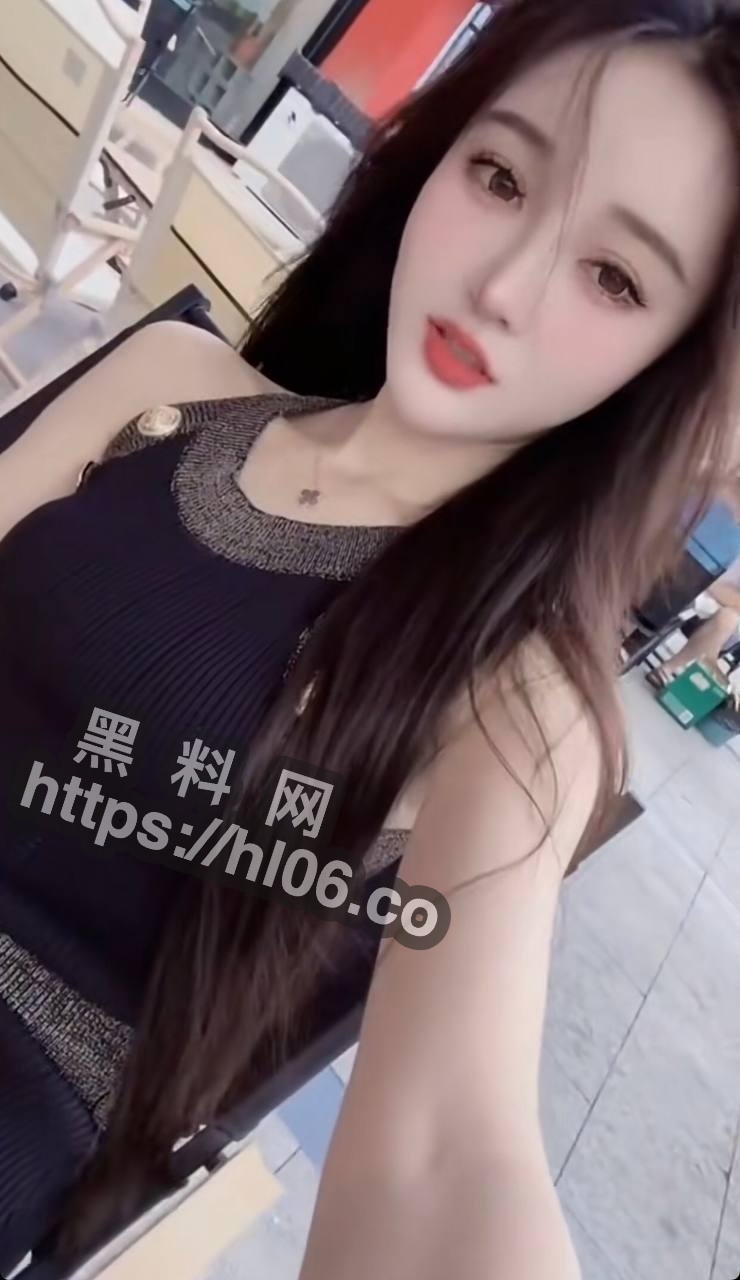 740X1280