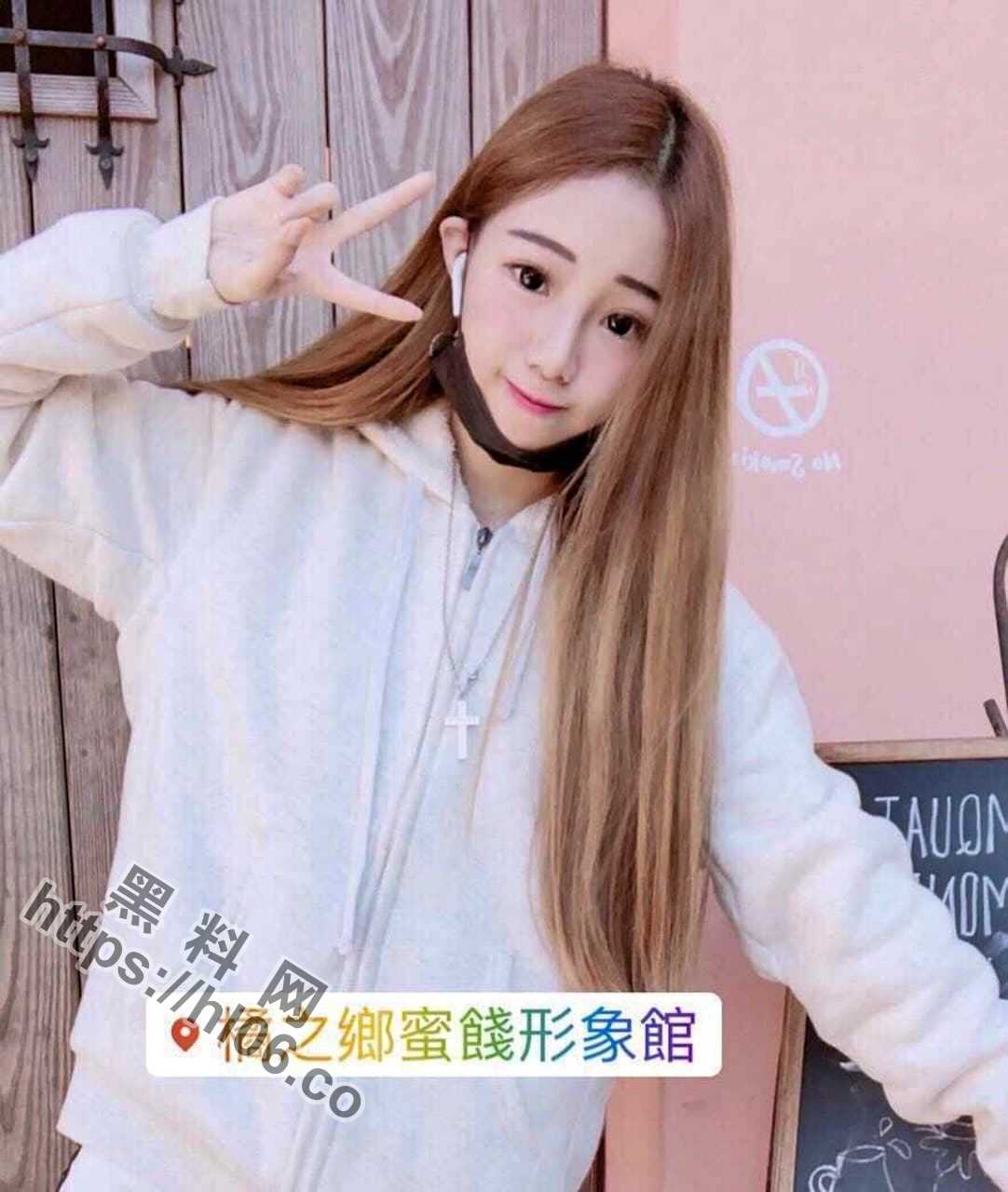 1082X1280