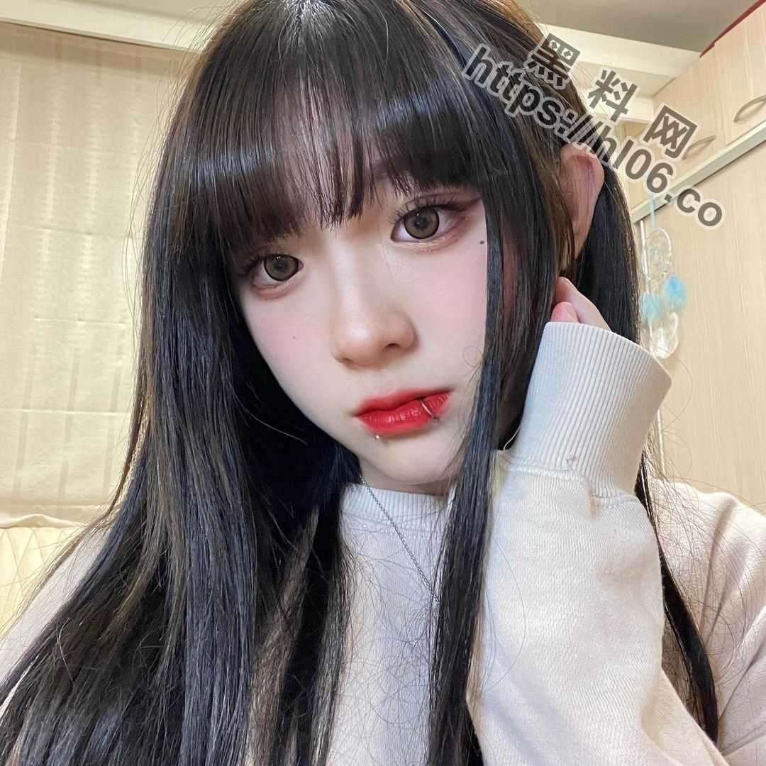 1080X1080