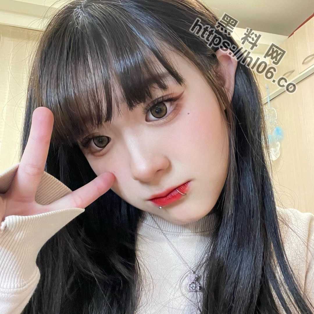 1080X1080