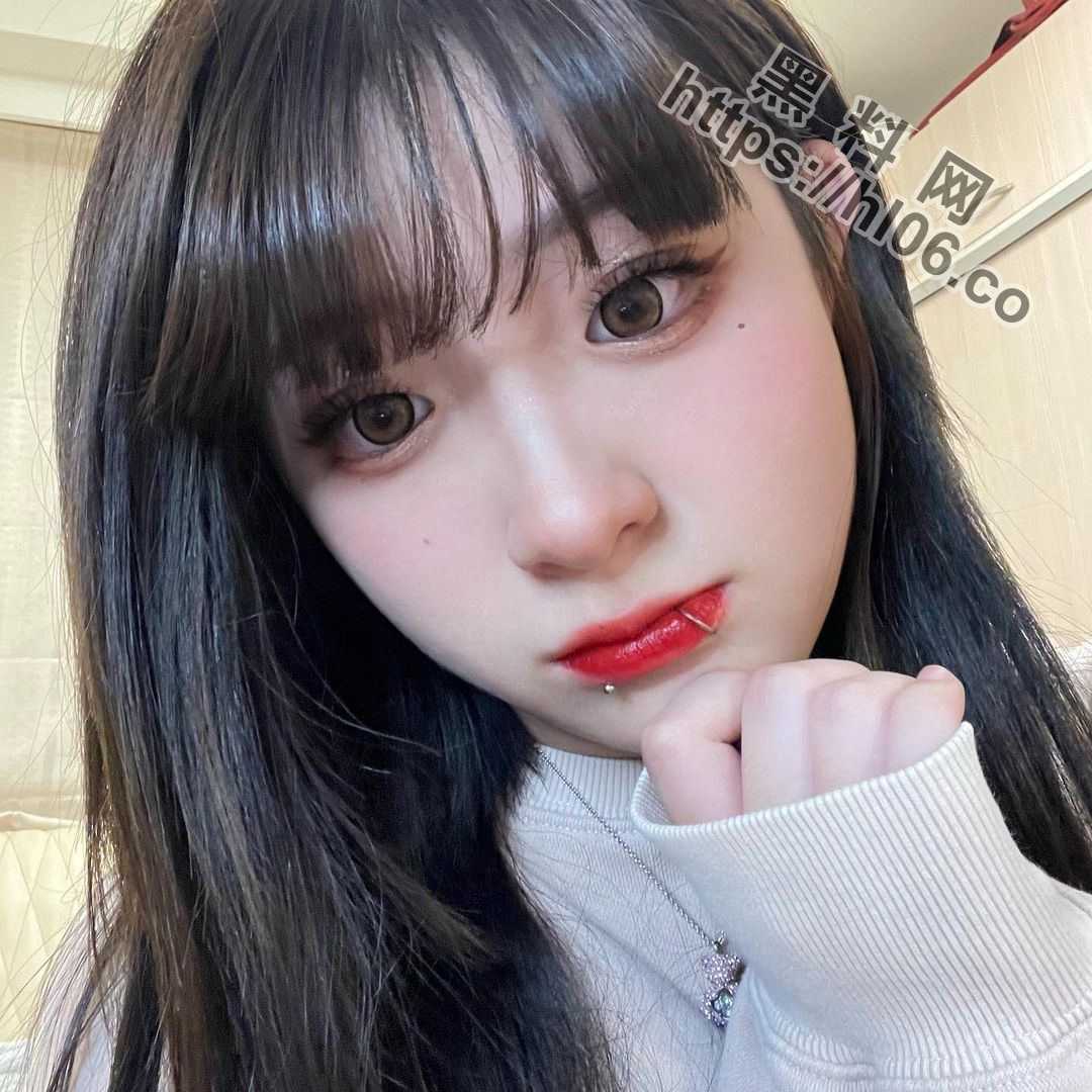 1080X1080