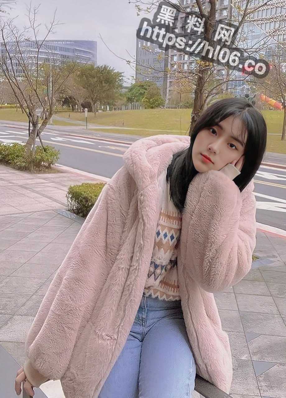 920X1280
