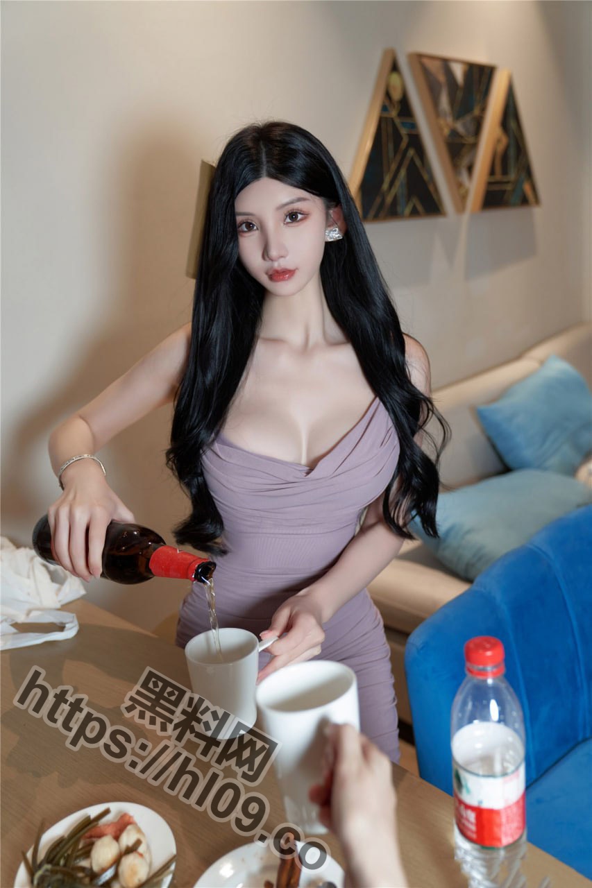 853X1280