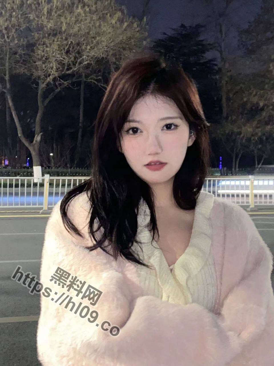 960X1280